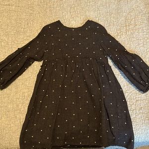 Zara girls dress size 4-5 yo worn once. Cotton lined double skirt.